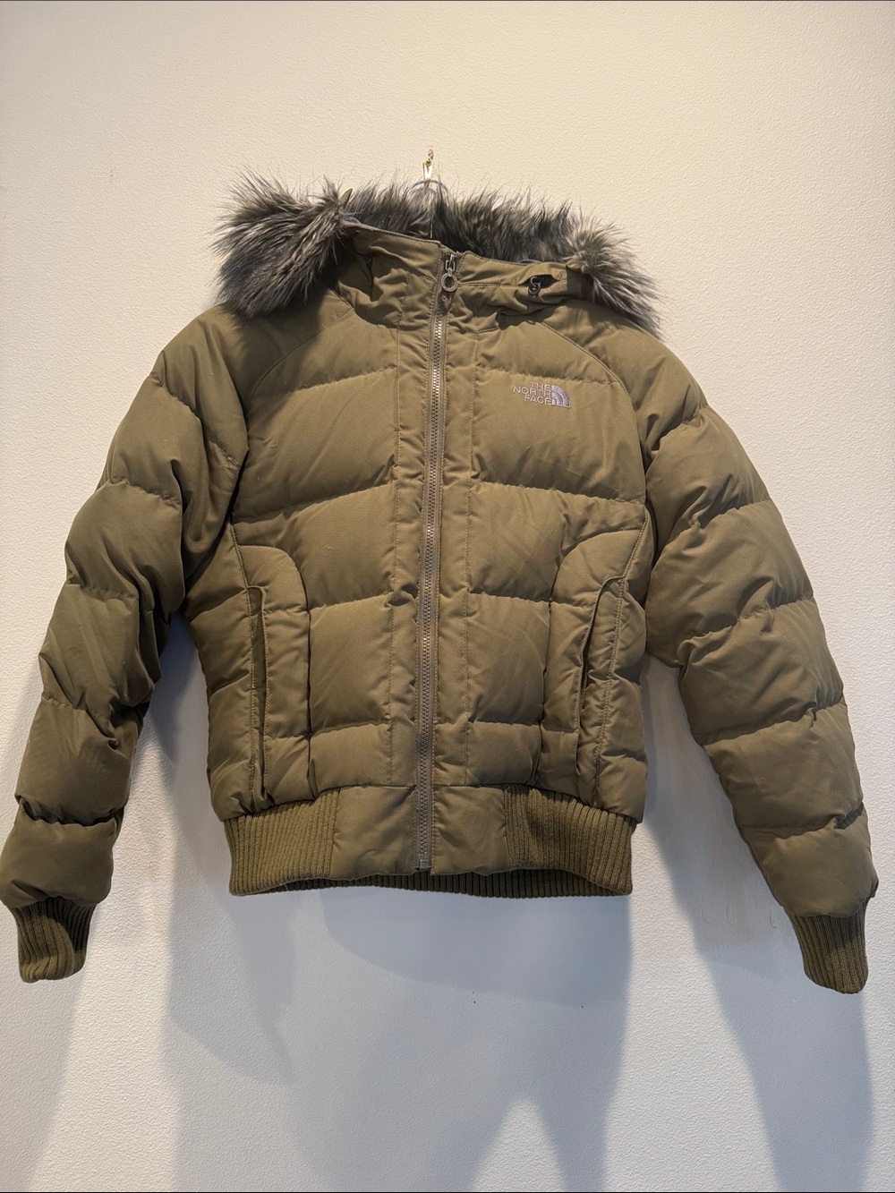 The North Face Women's Olive Green Puffer Jacket with Removable Faux Fur Trim